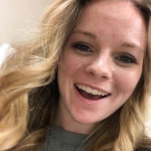 Meet your Posher, Mandy